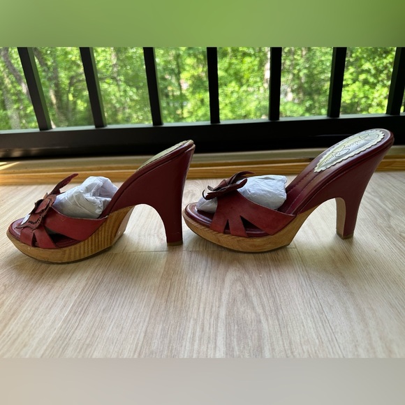 Jessica Simpson Red Leather Butterfly Sandal Wooden Platform Heels ~ 8B/38 - Picture 11 of 17